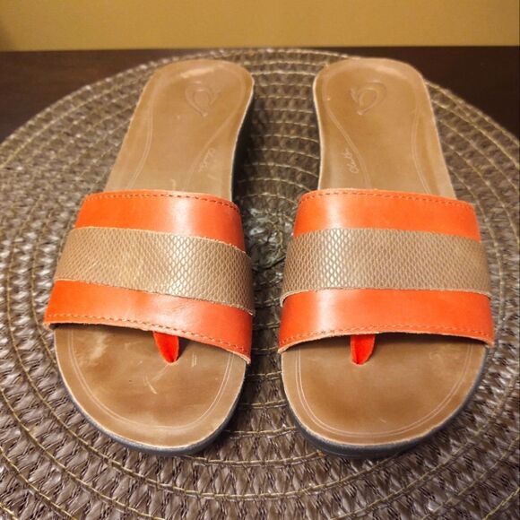 Olukai Ola Huna leather wedge sandal Size 7 M - Picture 1 of 6